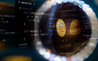 泰安 ,php声明和调用变量的符号是什么？